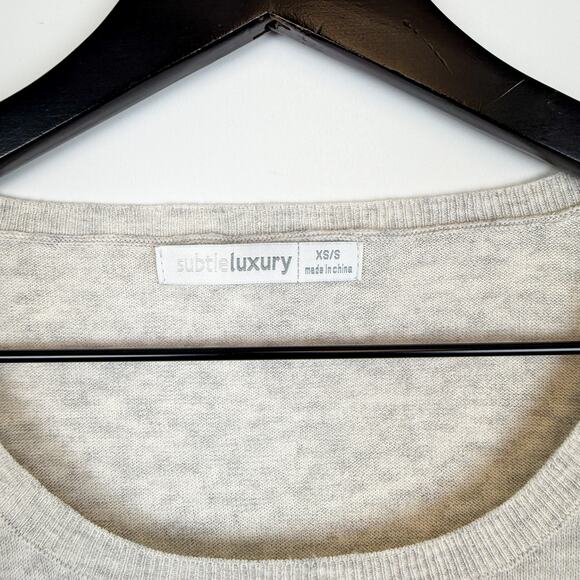 Subtle Luxury Namaste Embroidered Lightweight Sweater Gray Cotton Blend - XS/S - Picture 4 of 9
